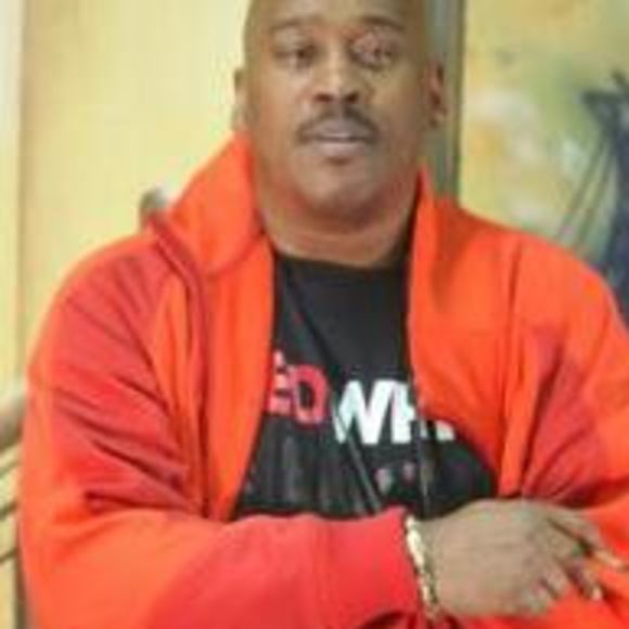 Meet your Posher, Marlon - Picture 1 of 1